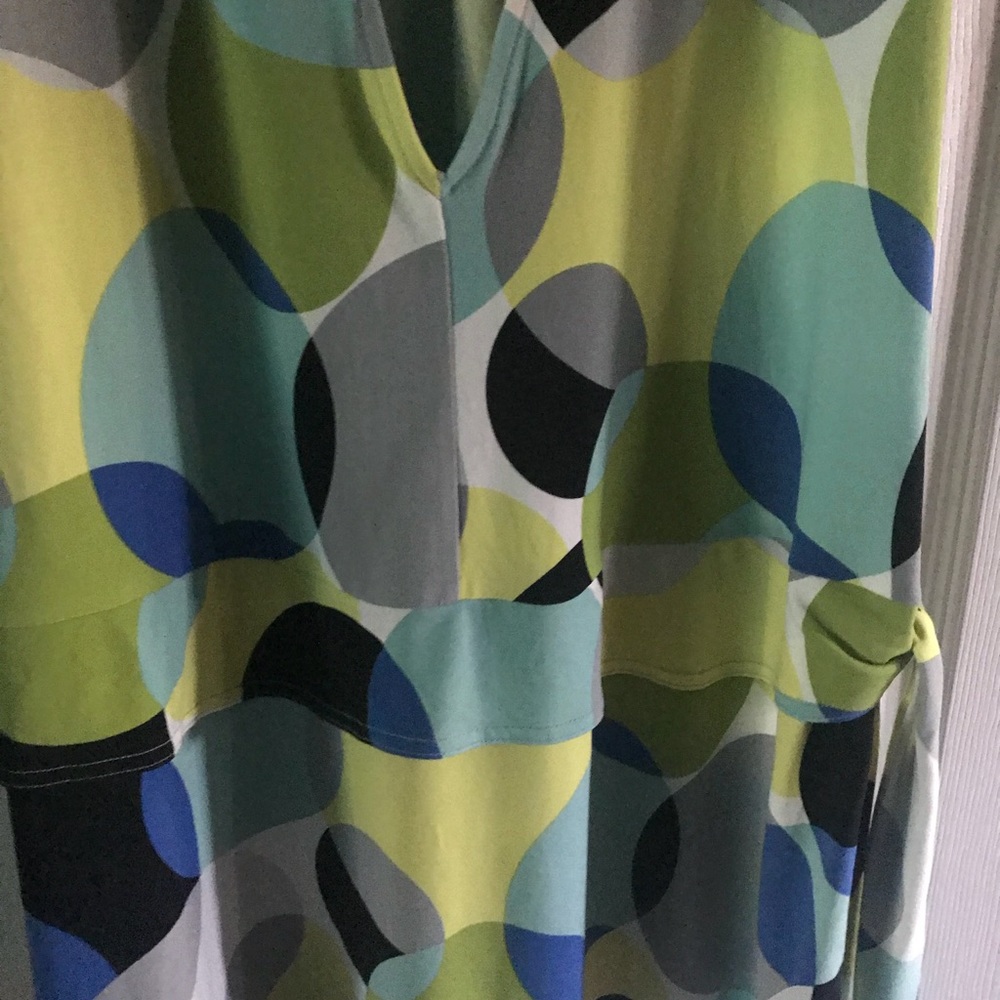 Tank top - Picture 2 of 3